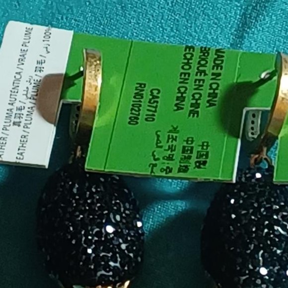 NWT Kate Spade Penquin Feathered Black Earrings - Picture 4 of 6